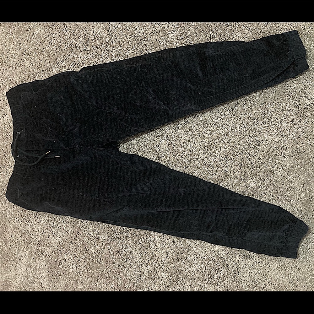 American Eagle black corduroy jogger pants.